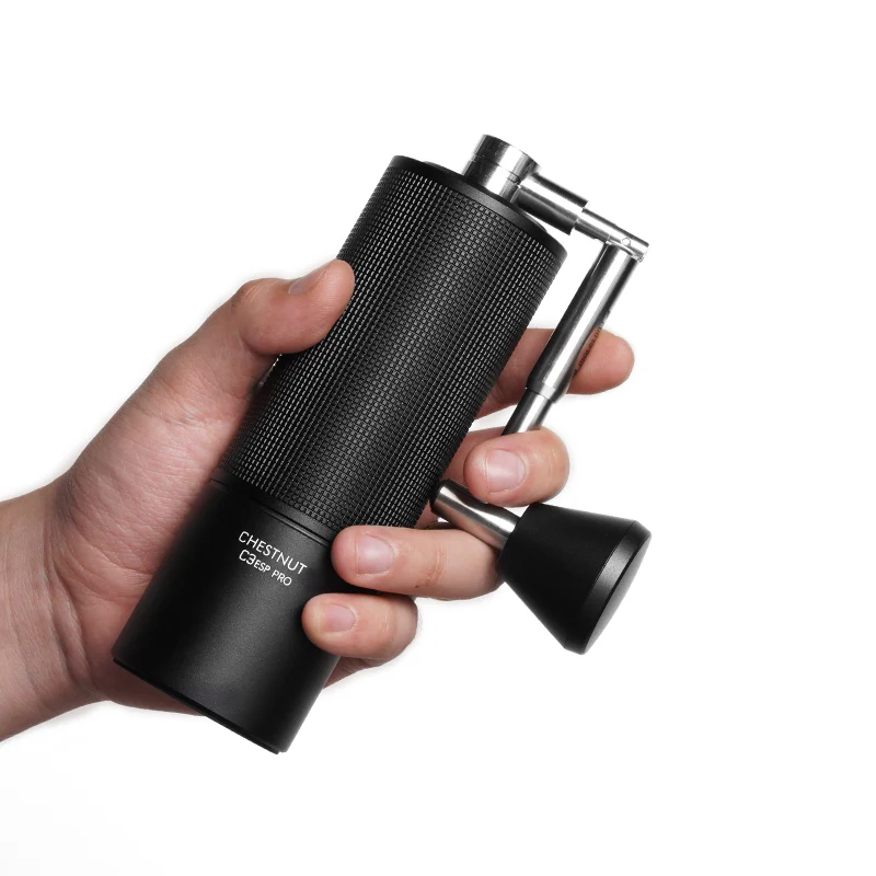 Chestnut C3 ESP PRO i hånden